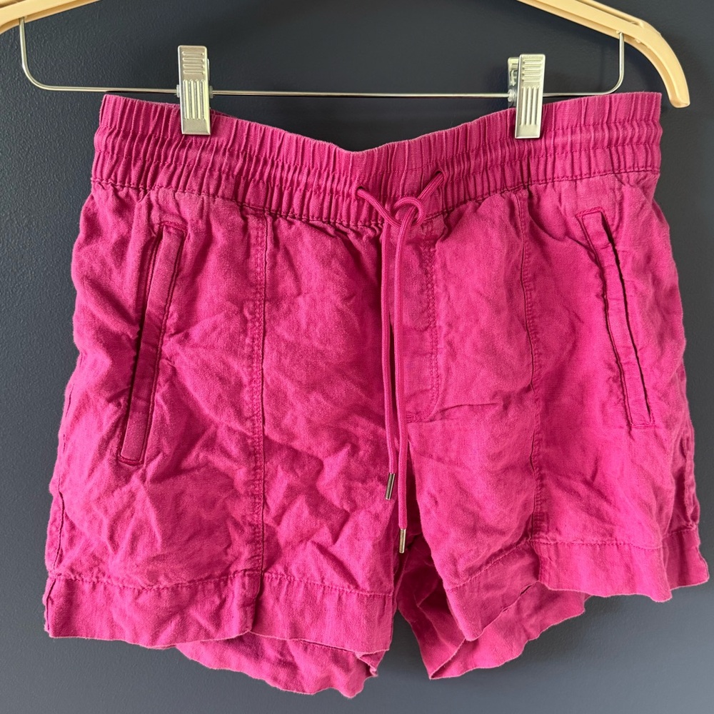 Athleta - Retreat Linen Mid Rise Short
S | Iceplant Pink